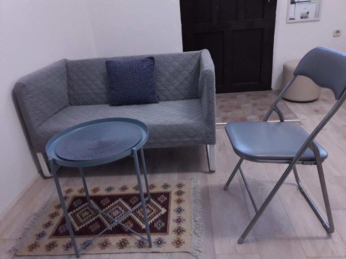 טראווניק Studio Apartman Ela מראה חיצוני תמונה